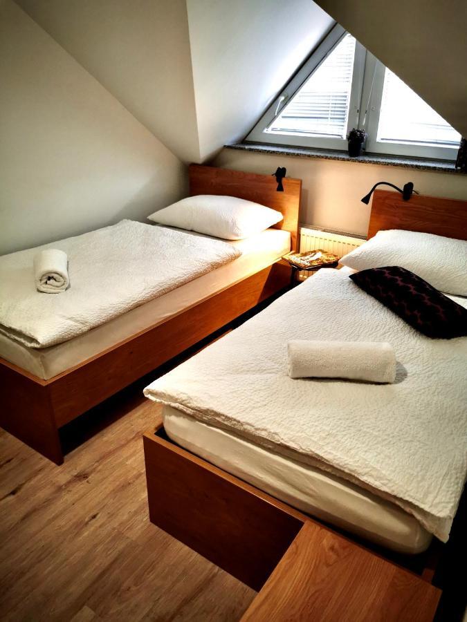 Rainbow House Rooms Maribor Exterior photo